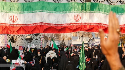 Iranische Armee: Iraner haben am 09. Day der Welt ein weiteres Mal Treue zum religiösen Rechtebefugten gezeigt