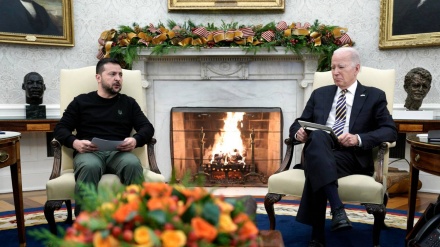 Biden për Zelensky: Ne do të vazhdojmë të mbështesim Ukrainën