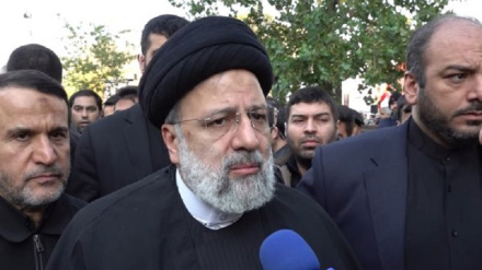 Reisi: Şehitler topluma tutku ve bilinç aşılıyor