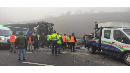 ترکیه کې ترافیکې پېښې اویا تنو ته مرګ ژوبله اړولې