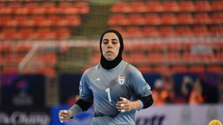 伊朗五人制女足球队守门员提名为世界年度最佳五人制足球球员 