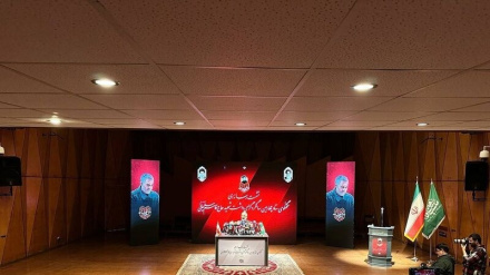 Kudüs Şehidi; General Süleymani'nin şehadetinin yıldönümü sloganı