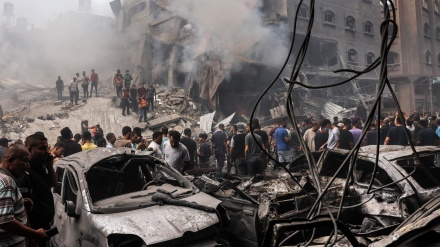 犹太复国主义政权从空中、陆地和海上针对加沙地带持续进行猛烈袭击