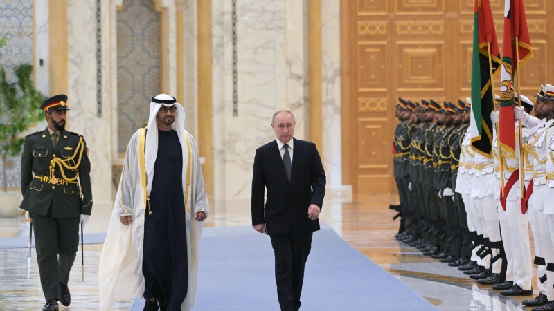 הנשיא פוטין נפגש עם נשיא איחוד האמירויות