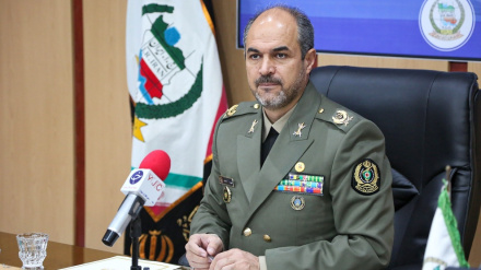 Замминистра обороны Ирана: Мы следим за передвижениями США в Красном и Средиземном морях по спутнику