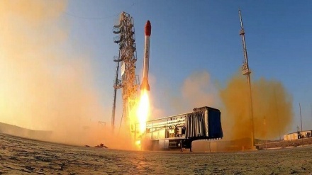 イランが、バイオ実験用宇宙カプセルの打ち上げに成功