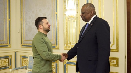 Pentagon threatening Americans over Ukraine funds: Report