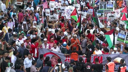  تجمع ضد صهیونیستی مردم مالزی مقابل سفارت آمریکا در کوالالامپور