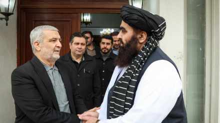 د پولې او اقتصادی امنیت په برخو کې د ایران او افغانستان ترمنځ د همکاریو په پراختیا ټینګار