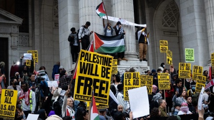 米のパレスチナ支持者が世界貿易センタービル前でデモ