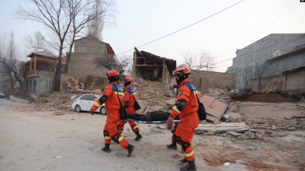 יותר ממאה הרוגים ברעידת אדמה במערב סין