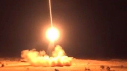 Jemen nimmt in neuem pro-palästinensischen Angriff ein weiteres US-Schiff ins Visier