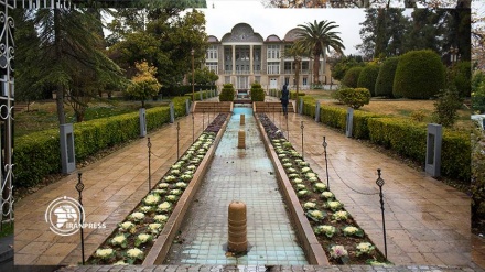 (FOTO) La bella Shiraz, città di poeti, di giardini, vigneti e fiori - 1