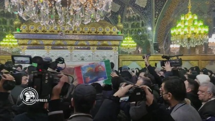 (VIDEO) Omaggio alle salme dei martiri consiglieri iraniani dell'attentato a Damasco    