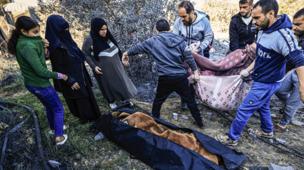 At least 16 Palestinians killed in Israeli airstrikes on central Gaza