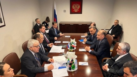 Iran, Abdollahian a New York, incontra collega russo Lavrov + VIDEO