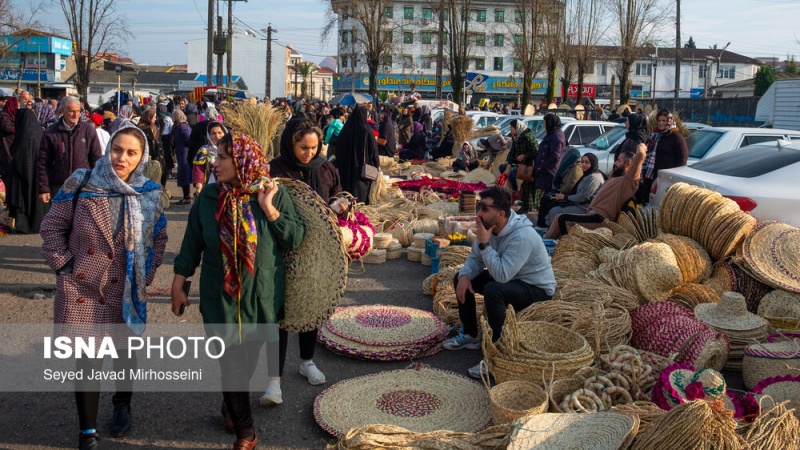 Pazari i të shtunës i artizanaleve në Khamam/Foto