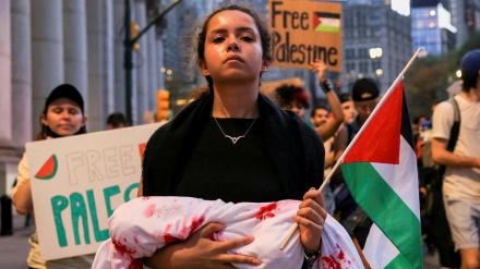 הפגנה בניו יורק בקריאה לסיים את רצח העם של ישראל בעזה