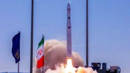 “苏雷亚卫星”是伊朗年轻科学家能力和专业知识的象征和体现