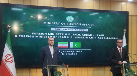 د ایران خارجه وزیر د پاکستان امنیت د سیمې او ایران لپاره مهم وباله
