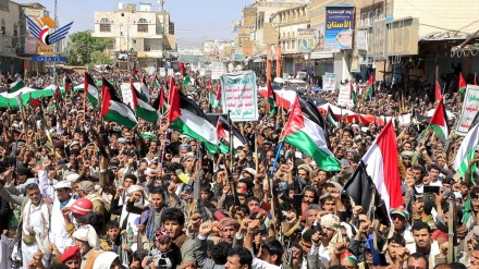 イエメンで、パレスチナ・ガザの抵抗支持する大規模デモ実施