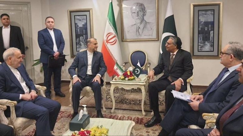 Iran, ministro Abdollahian arrivato in Pakistan, incontri con le autorità di Islamabad