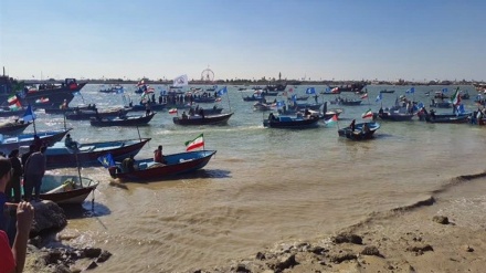 Iran e Iraq, parata navale in omaggio al martire generale Soleimani + FOTO