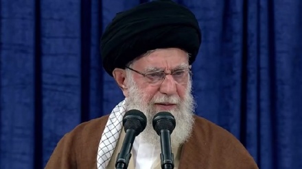 Rahbar: Mencapai Tujuan Islam Tidak Mungkin Diraih Tanpa Partisipasi Masyarakat​