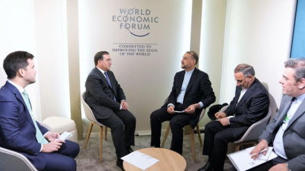Davos iclosi kənoədə Əmirəbdullahiyani məşvərəton dəvom