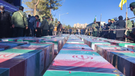 برگزاری مراسم وداع جانسوز با شهدای انفجار تروریستی کرمان