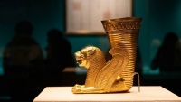 故宫举办伊朗文物精华展 展现伊朗璀璨的波斯文明