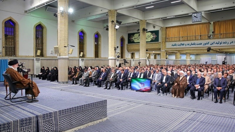 Rahbar bertemu para pelaku ekonomi, dan pengusaha Iran