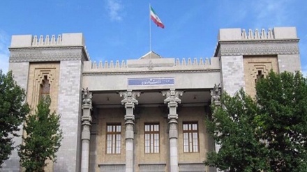 Irani thërret ambasadorin britanik për akuza të pabaza