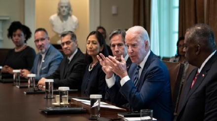 ביידן בוחן להאט את אספקת הנשק לישראל כאמצעי לחץ על נתניהו