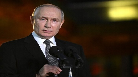 Putin: È impossibile sconfiggere i russi 