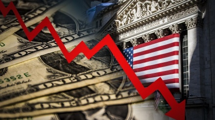 美国遭政治和金融双重危机 