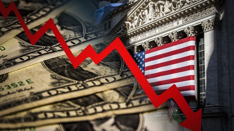 美国遭政治和金融危机