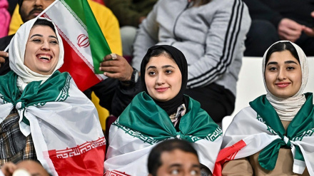 (FOTO) Dubai, Education City Stadium, i tifosi del 'Team Melli' - 1