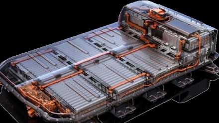 Iran Produksi Sendiri Baterai Lithium-Ion untuk Mobil Listrik
