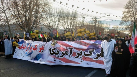 (FOTO) Popolo di Karaj in marcia per condannare attentati di Kerman - 2