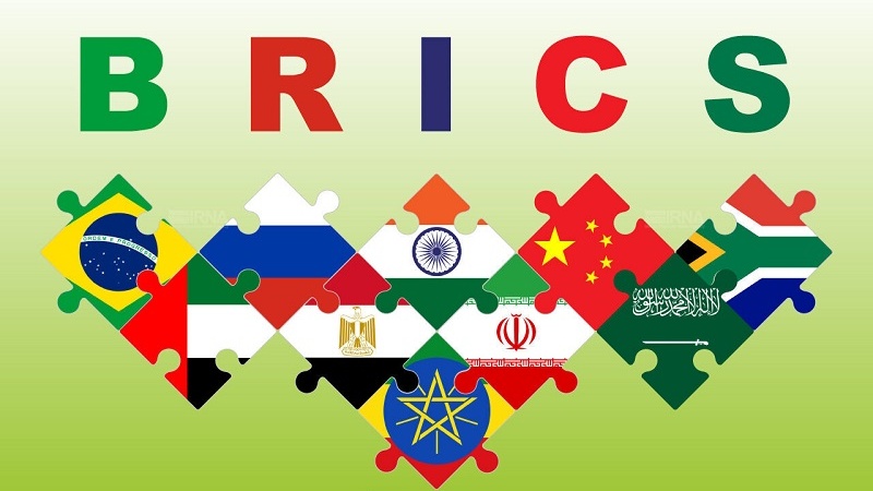 ایران، به همراه کشورهای عربستان، امارات، مصر و اتیوپی، اعضای جدید گروه بریکس هستند