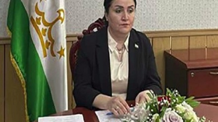 همدردی وزیر فرهنگ تاجیکستان با خانواده‌های قربانیان حمله تروریستی کرمان 