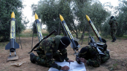 Roket Pejuang Palestina Hujani Israel