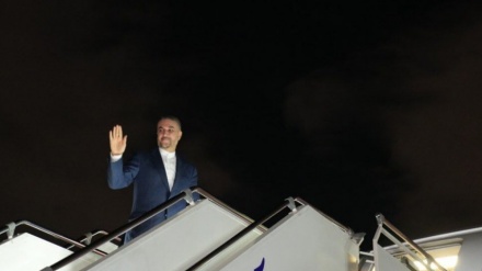 שר החוץ חזר לטהראן בתום ביקור באיסלמאבאד