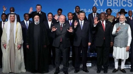 Il 2024, è ufficiale: BRICS allargata ad altri 6 paesi: tra questi l’Iran