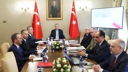 Dolmabahçe'de güvenlik zirvesi: Güney sınırları boyunca 