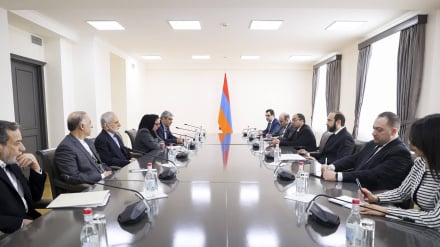 ԻԻՀ Գերագույն առաջնորդի խորհրդականի հանդիպումը ՀՀ ԱԳ նախարարի   հետ