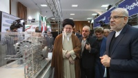 بازدید رهبر معظم انقلاب اسلامی از نمایشگاه توانمندی‌های تولید داخلی