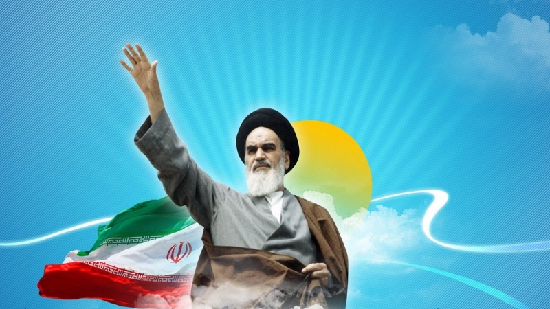 Tarehe 12 Bahman, kumbukumbu ya kurejea Iran Imam Khomeini; kuanza Alfajiri Kumi