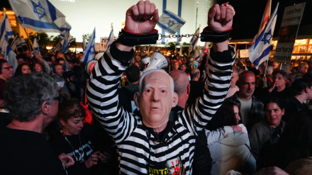 तेल-अवीव में नेतनयाहू के ख़िलाफ़ प्रदर्शन